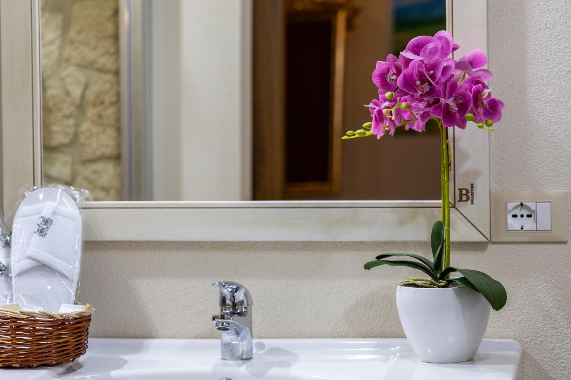 Sognare Nel Castello Hotel Monteriggioni Eksteriør billede