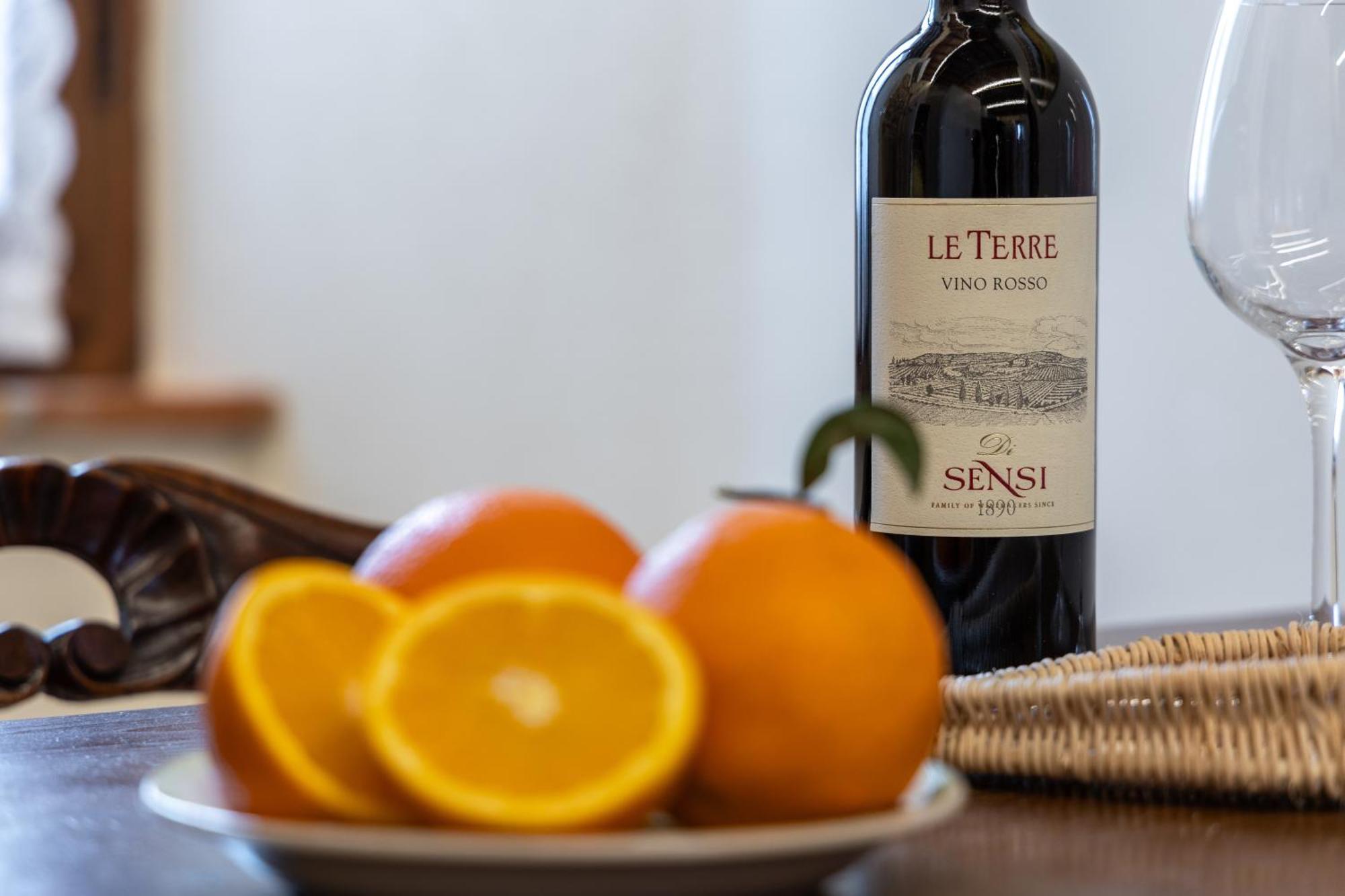 Sognare Nel Castello Hotel Monteriggioni Eksteriør billede