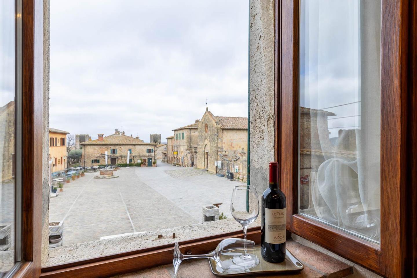 Sognare Nel Castello Hotel Monteriggioni Eksteriør billede